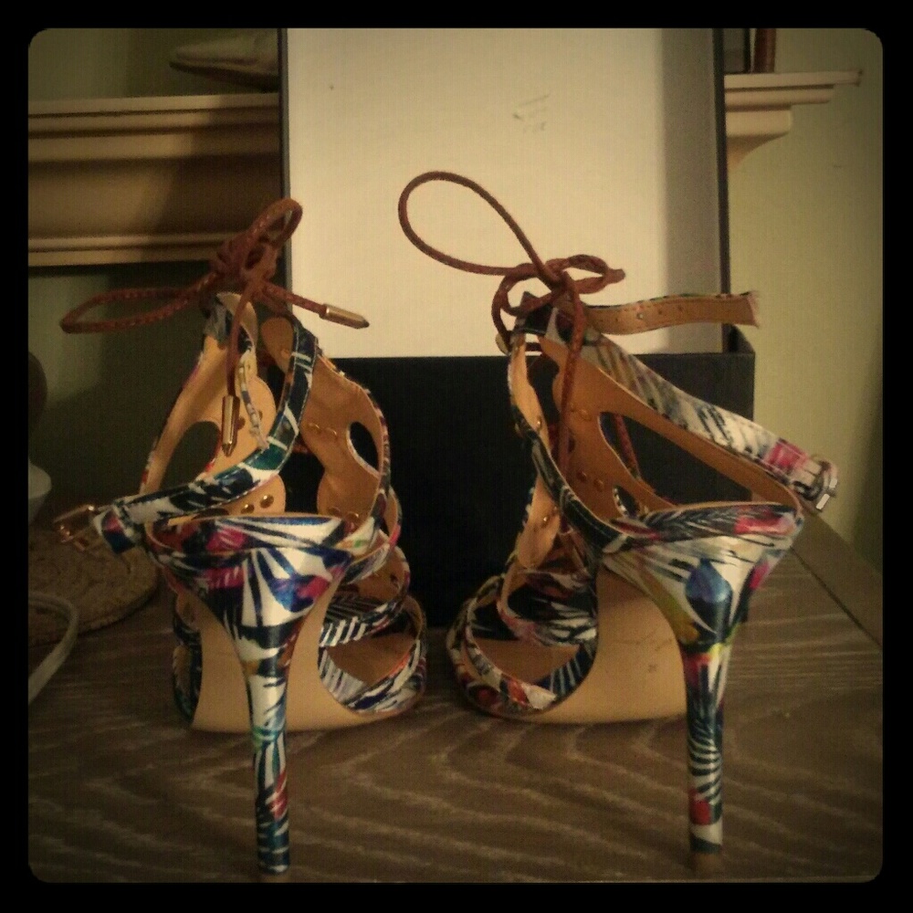 Daya by Zendaya Milo dress sandal